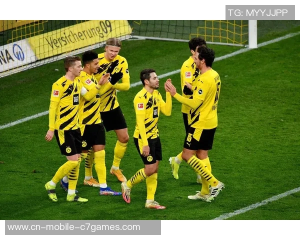 德国杯半决赛对决多特蒙德与拜仁慕尼黑精彩上演在4月29日